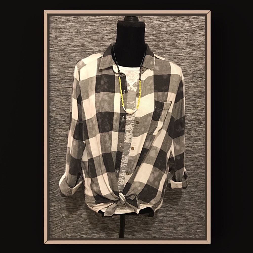 Women’s Long Sleeve Hollister Burton Down Top